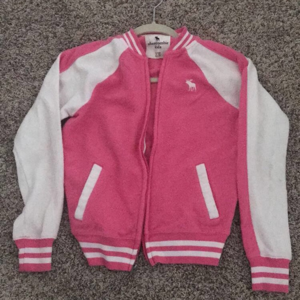 Abercrombie Kids hot pink sweat suit